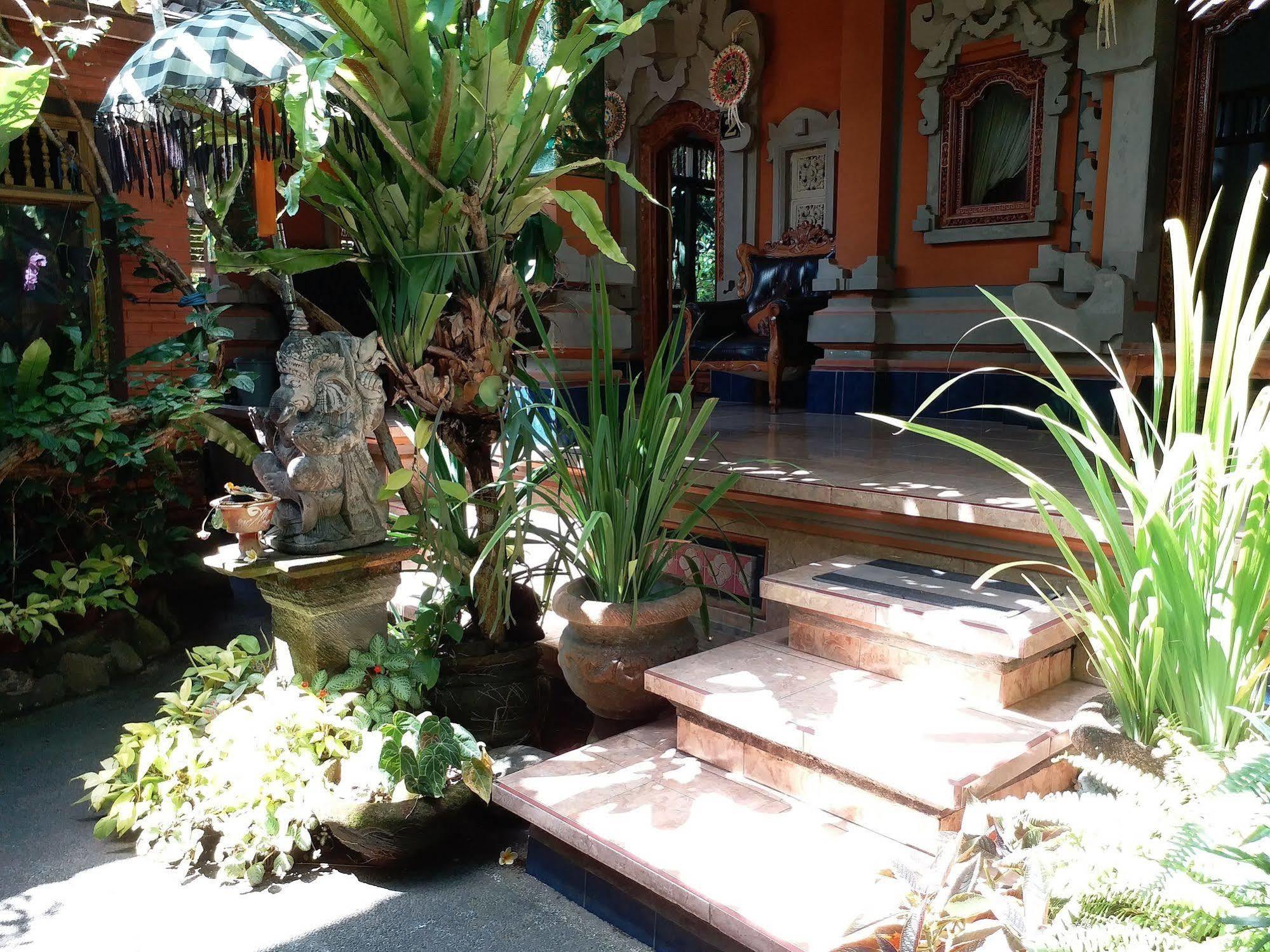 Praety Home Stay Ubud Exteriér fotografie